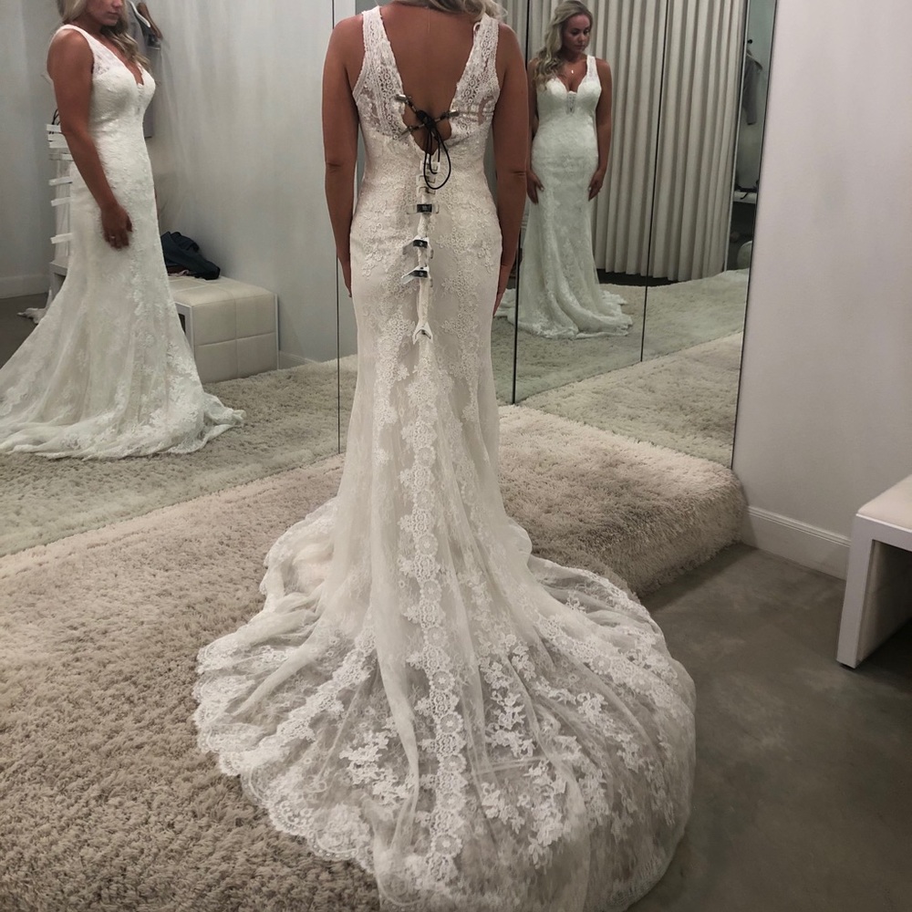 La Sposa Wedding Dress